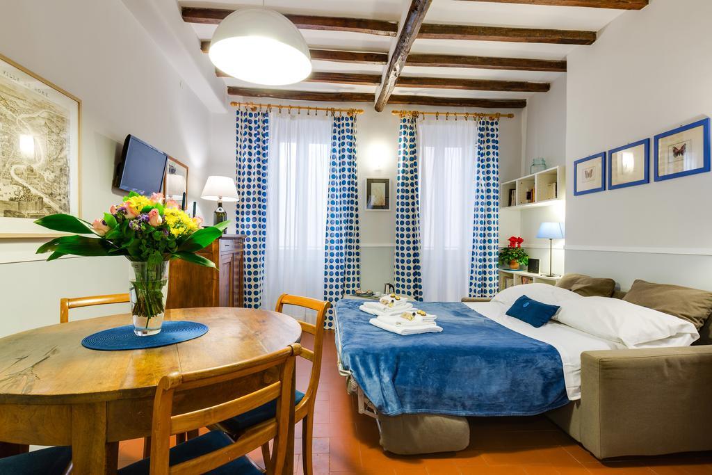 Rome As You Feel - Piazza Dei Satiri Apartments Bagian luar foto