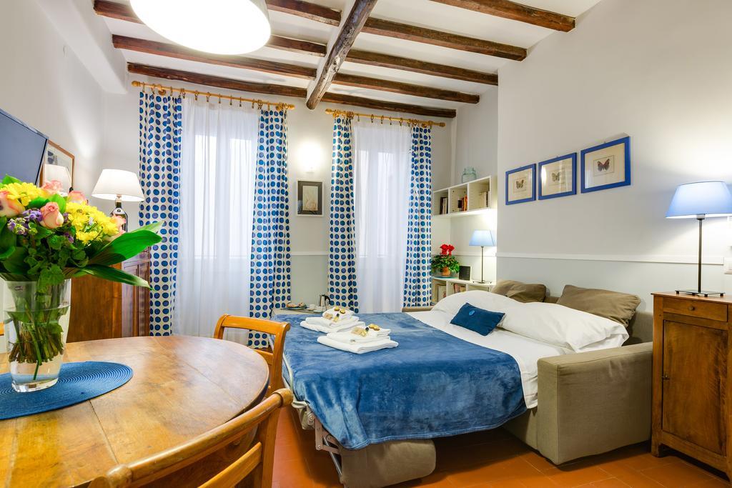 Rome As You Feel - Piazza Dei Satiri Apartments Bagian luar foto