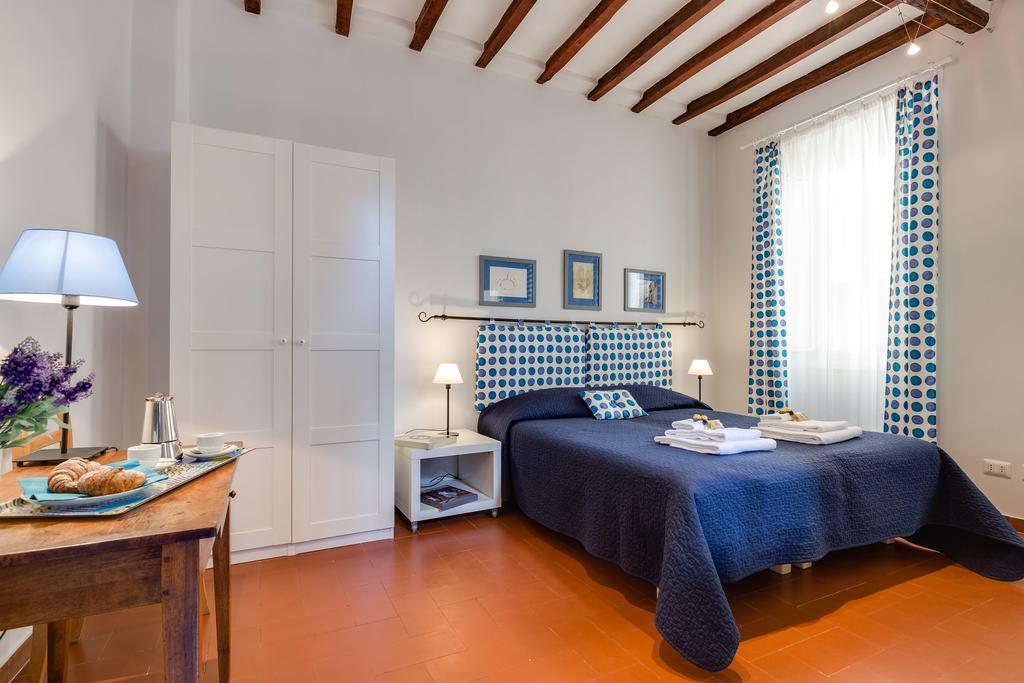 Rome As You Feel - Piazza Dei Satiri Apartments Bagian luar foto