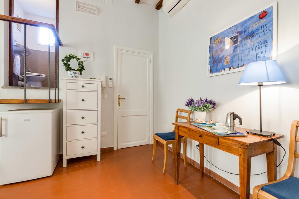 Rome As You Feel - Piazza Dei Satiri Apartments Bagian luar foto