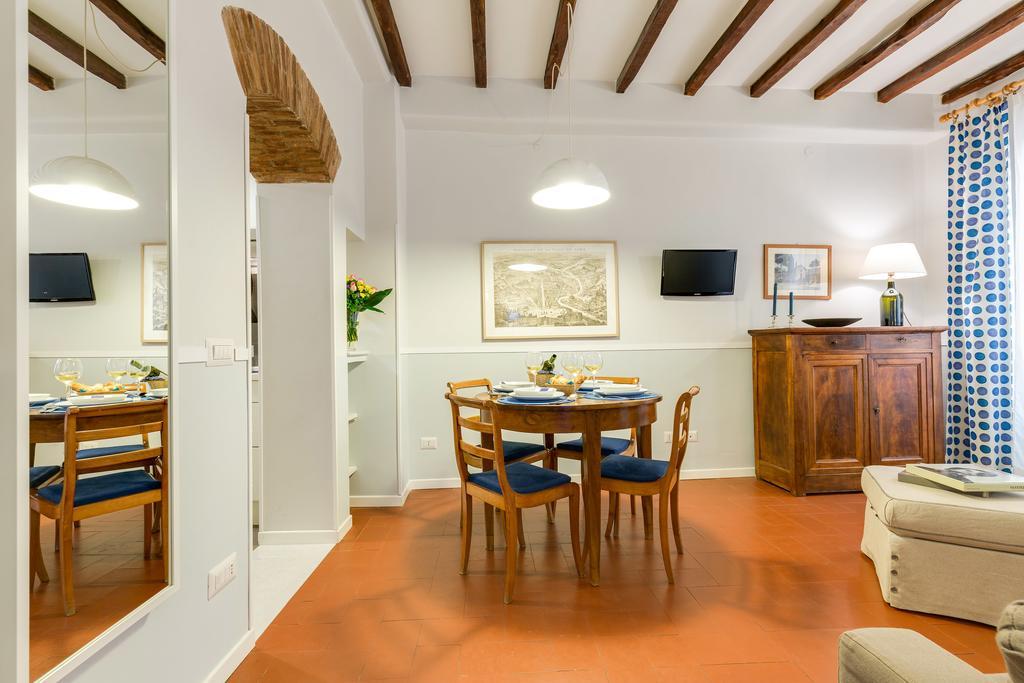 Rome As You Feel - Piazza Dei Satiri Apartments Bagian luar foto