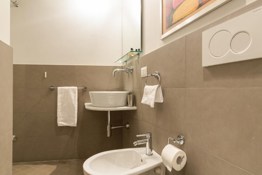 Rome As You Feel - Piazza Dei Satiri Apartments Bagian luar foto